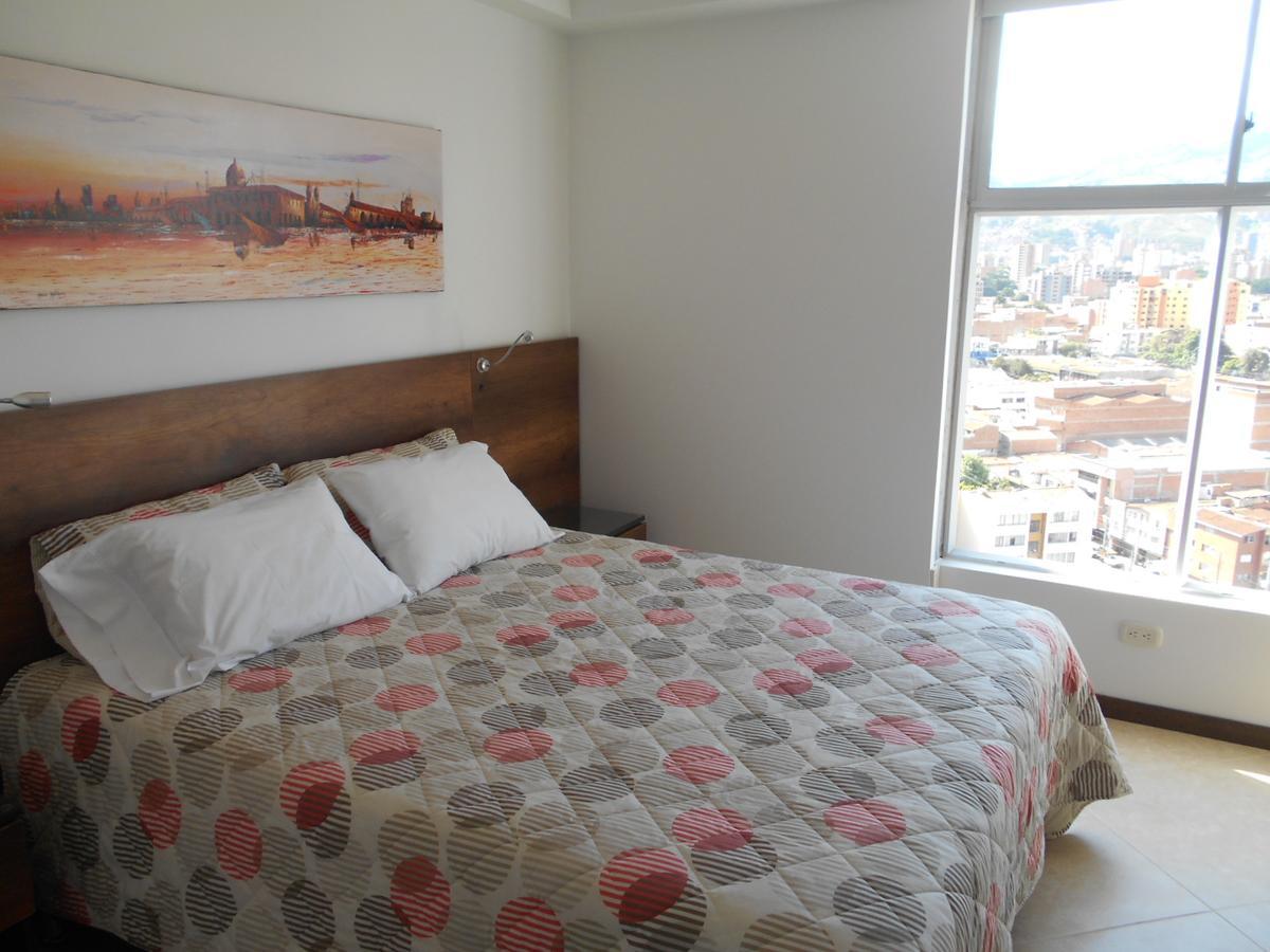 Apartasuites Av Медельин Экстерьер фото